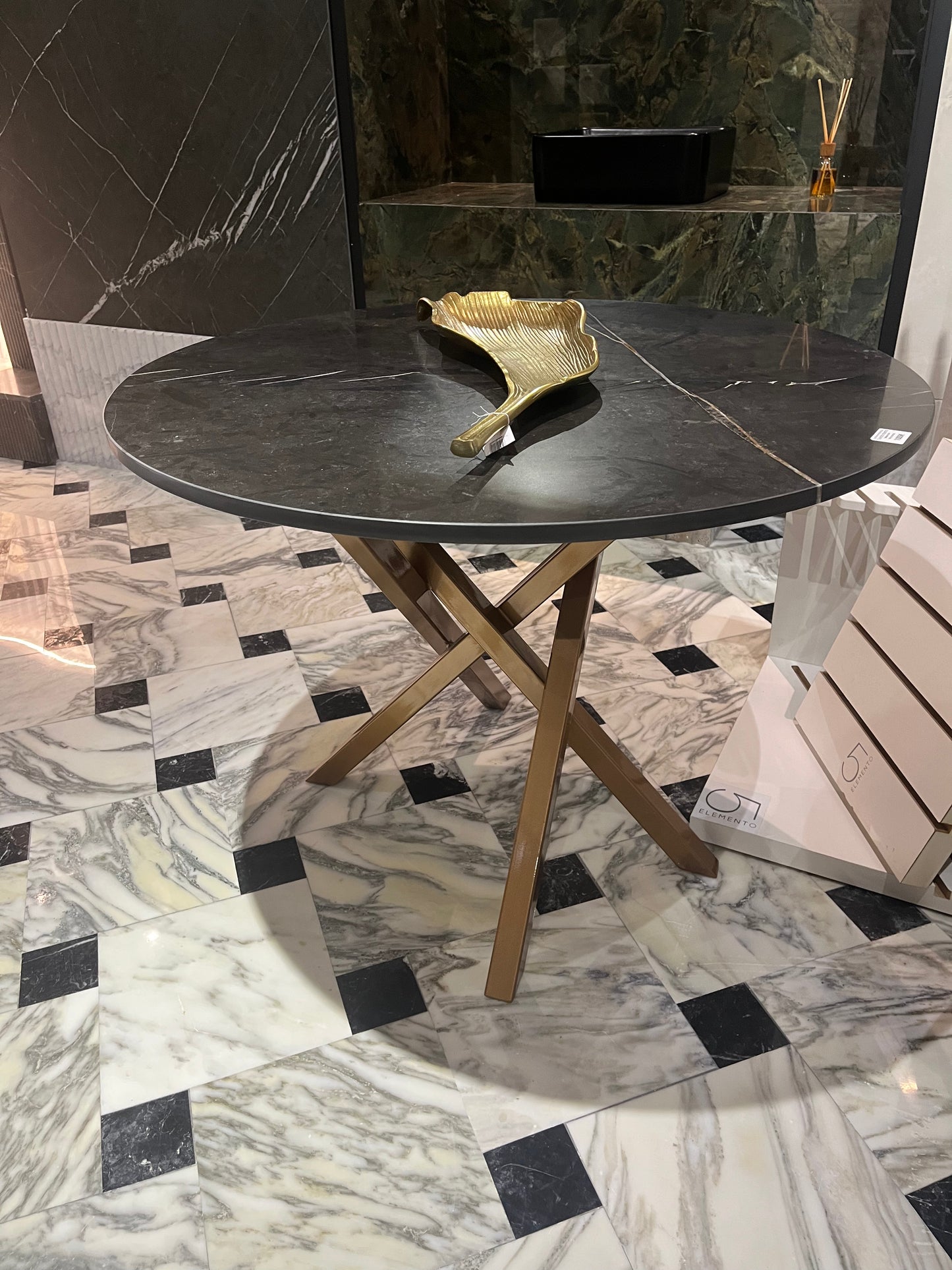 Tavolo pranzo Vertigo Sahara noir