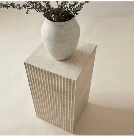 Tavolo plinth marmo travertino fluted